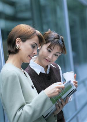 オリジナルスウェットを簡単に作る方法とおすすめ制作サービス徹底ガイド